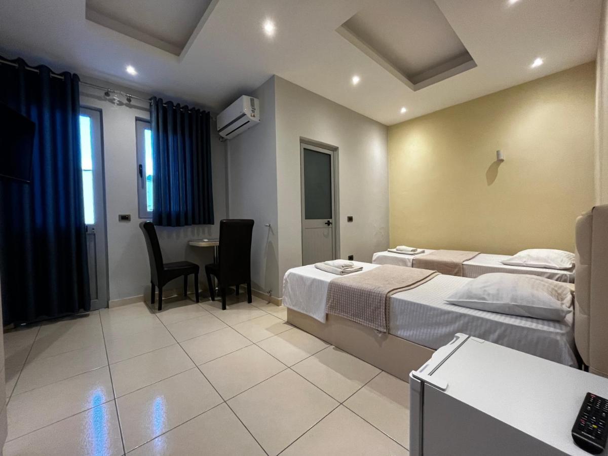 Hotel Sarda Deja's Ford Εξωτερικό φωτογραφία