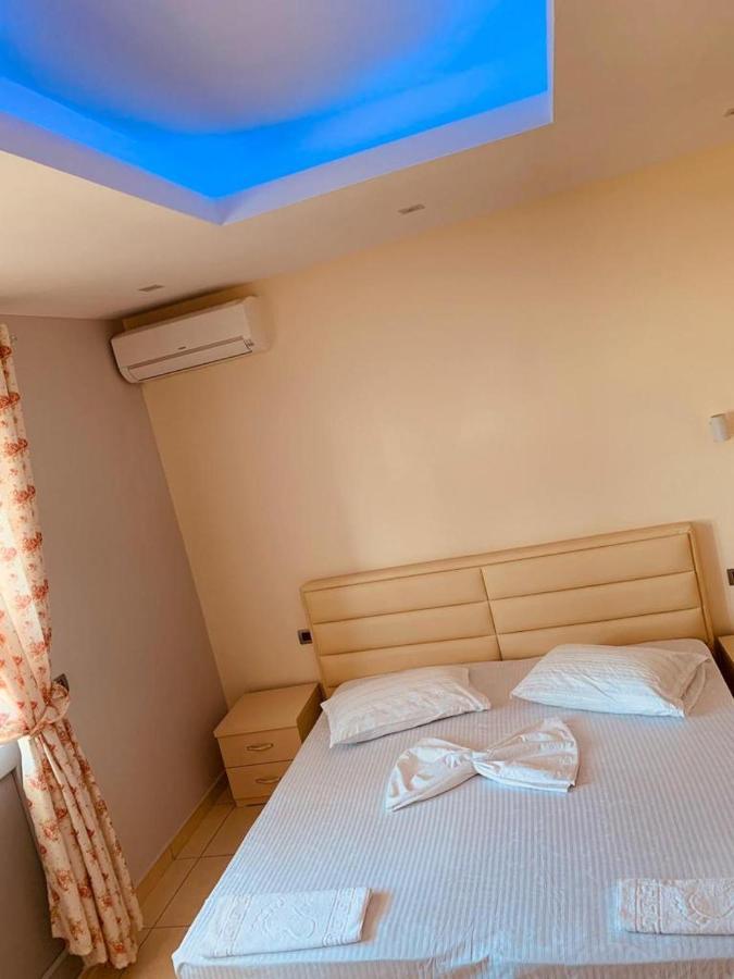 Hotel Sarda Deja's Ford Εξωτερικό φωτογραφία