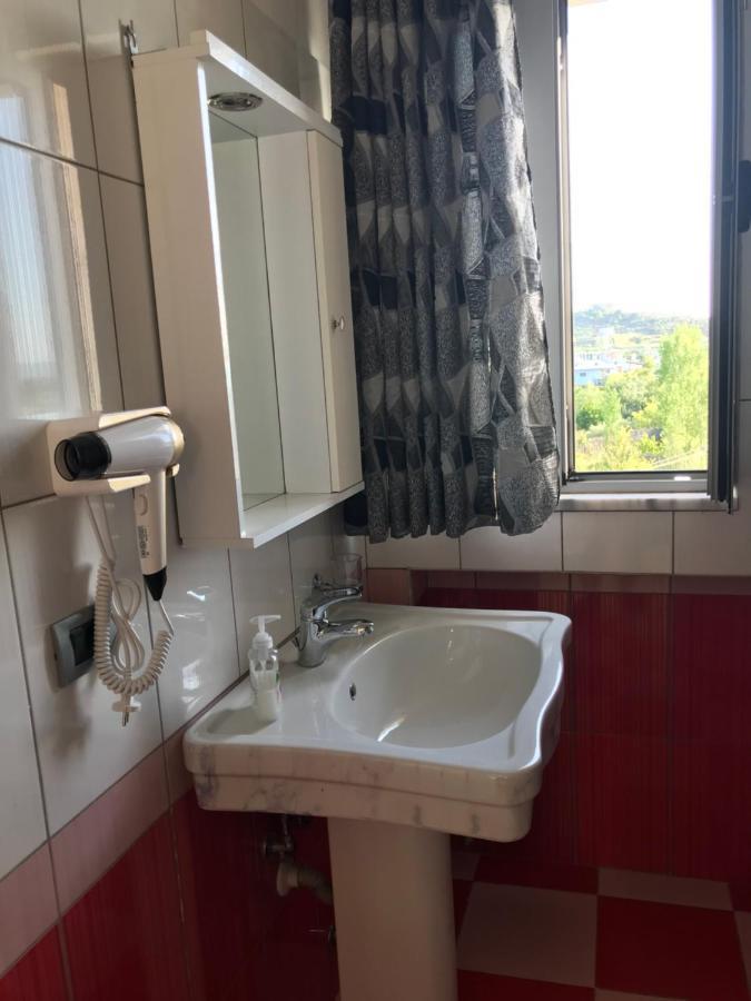 Hotel Sarda Deja's Ford Εξωτερικό φωτογραφία